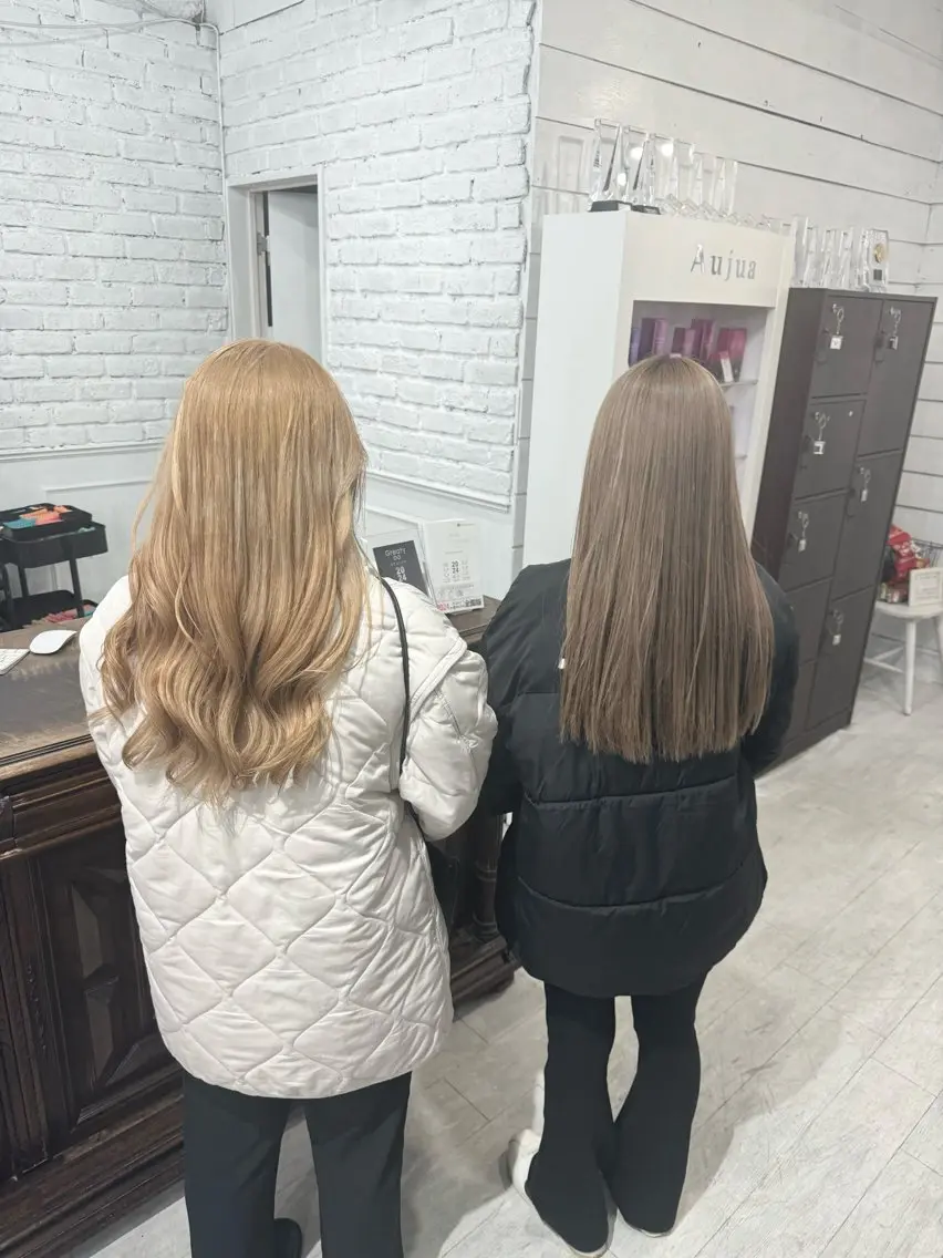 ロング カラー バレイヤージュ ミストバング ベージュカラー ブリーチ 抜きっぱなしブロンド 札幌ブリーチカラー/ ダブルカラー/ドイのヘアスタイル