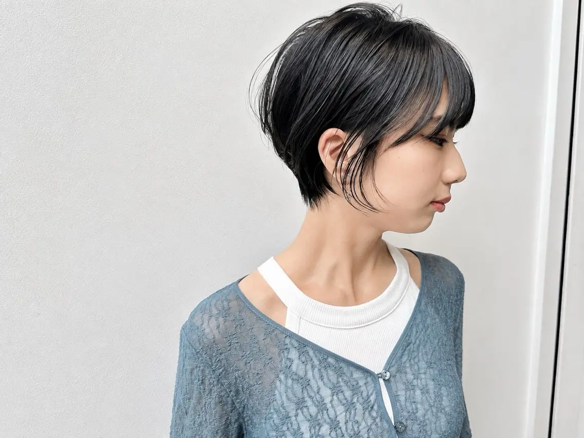 ショート デザインカラー/ウル フカット/藤下慧大のヘアスタイル