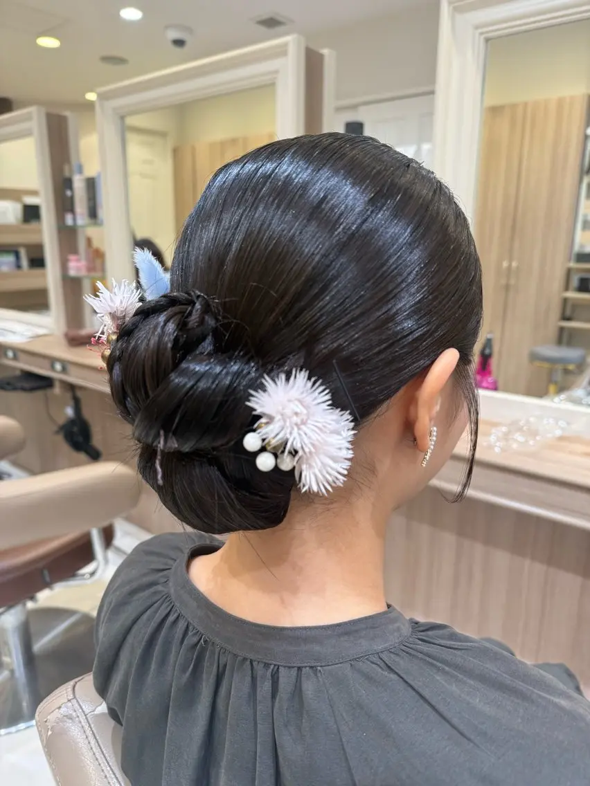 セミロング ヘアアレンジ ヘアセット 韓国ヘアメイク🎀/ 縮毛矯正✨山本媛香のヘアスタイル