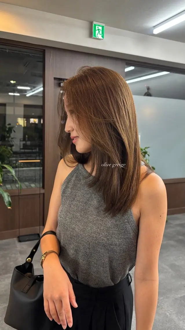ロング カラー ヘアカラー トリートメント 大野 桃果のヘアスタイル