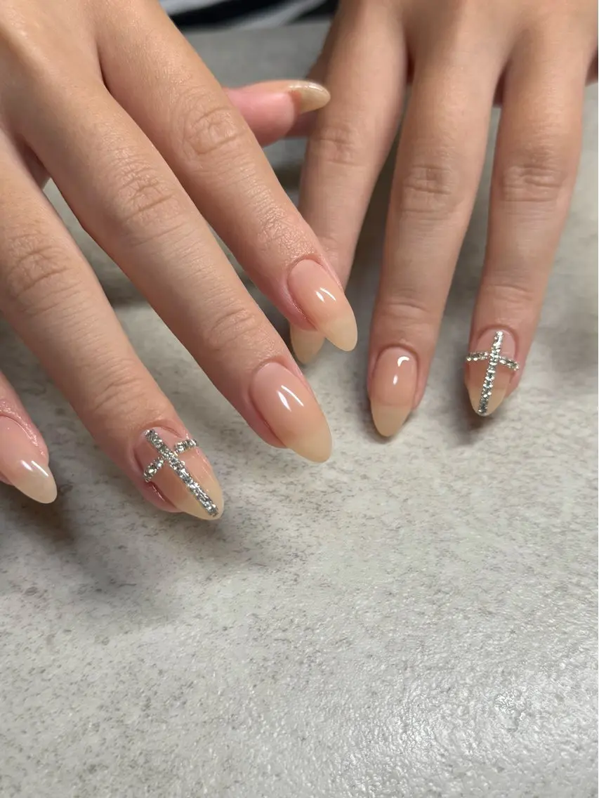 ネイル ハンドネイル ネイルルーム チャームのネイルデザイン