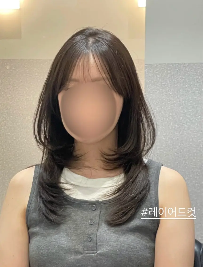 ロング 韓国風ヘア レイヤーカット カット ヘアカラー トリートメント ❤︎︎韓国ヘア❤︎︎ 𝑺𝒉𝒊𝒉𝒐のヘアスタイル