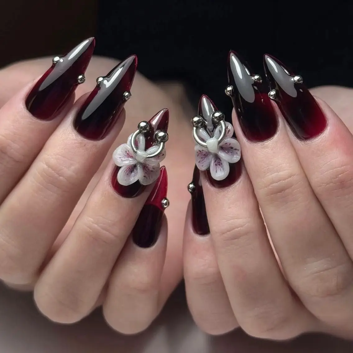 ネイル ハンドネイル HAPPI NAIL CALINのネイルデザイン