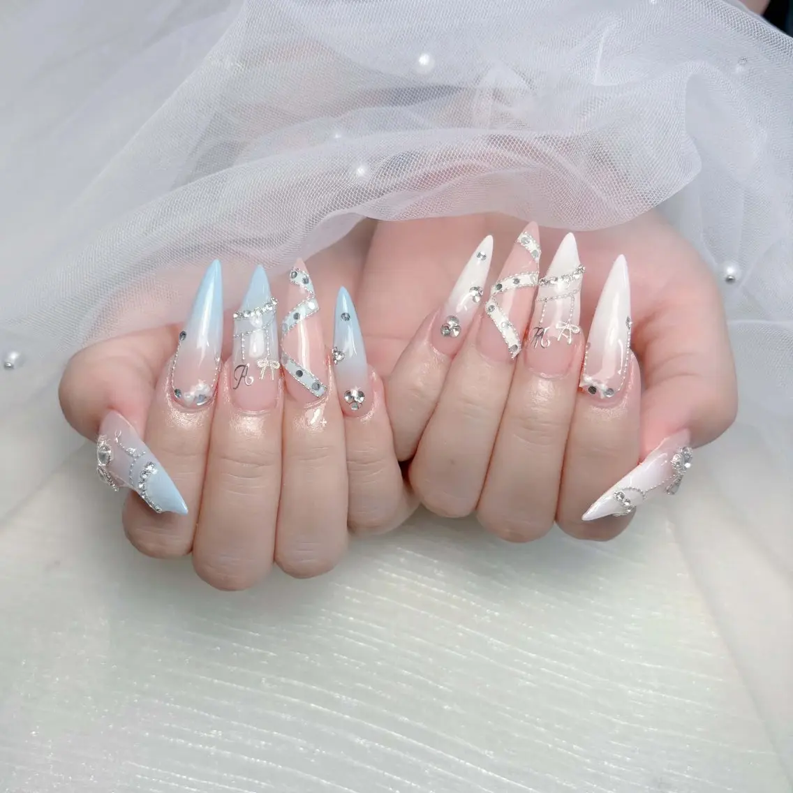 ネイル アートネイル 持ち込み ハンドネイル ハンドケア Dyo Nailのネイルデザイン