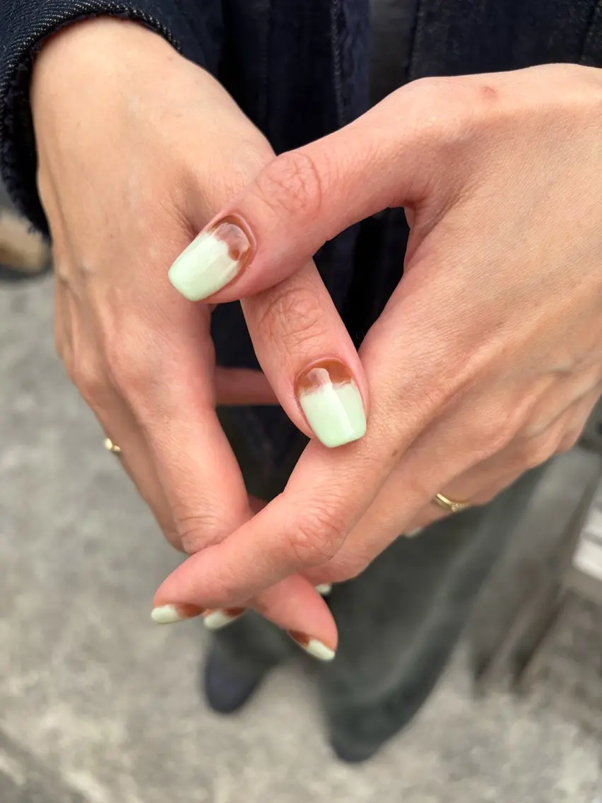 ネイル ニュアンスネイル ハンドネイル 🌼大西洋子 laughl🌼のネイルデザイン