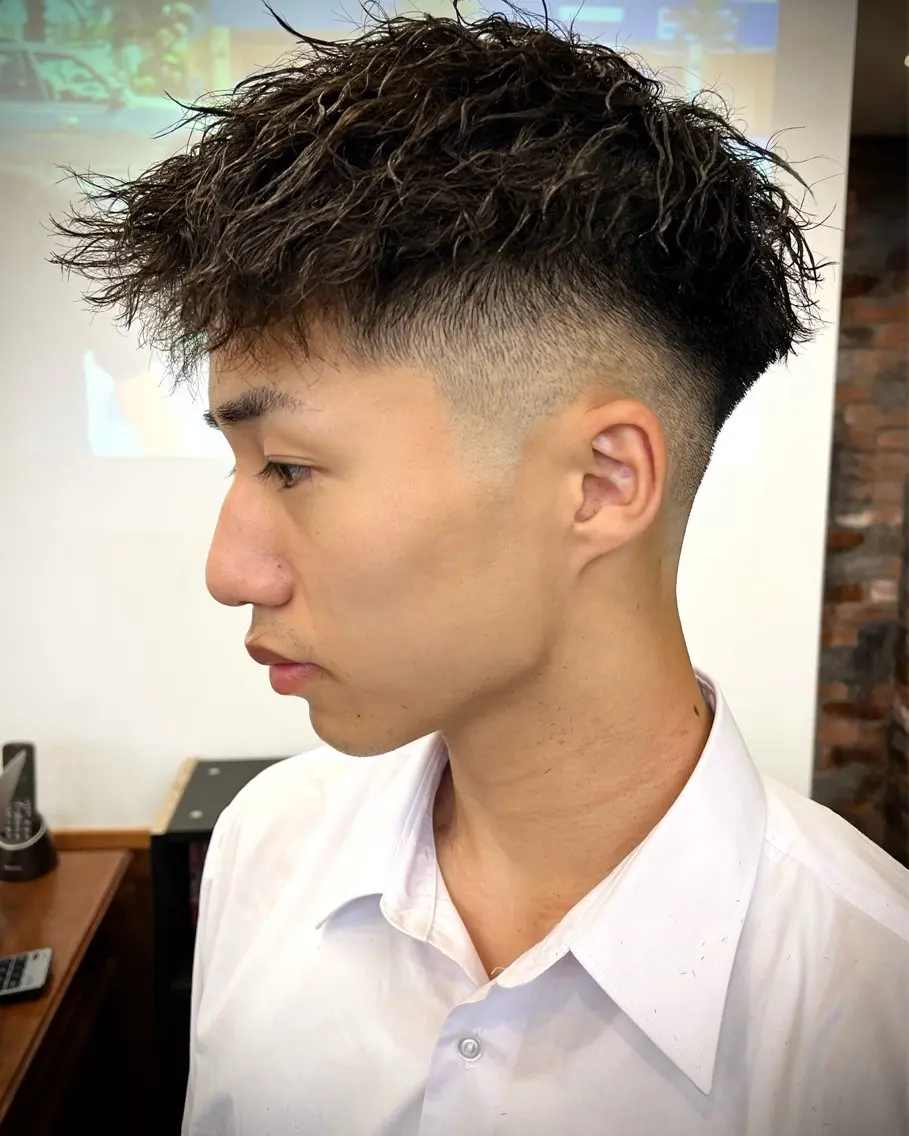 ショート パーマ ツイストパーマ メンズパーマ メンズカットYUKIのヘアスタイル