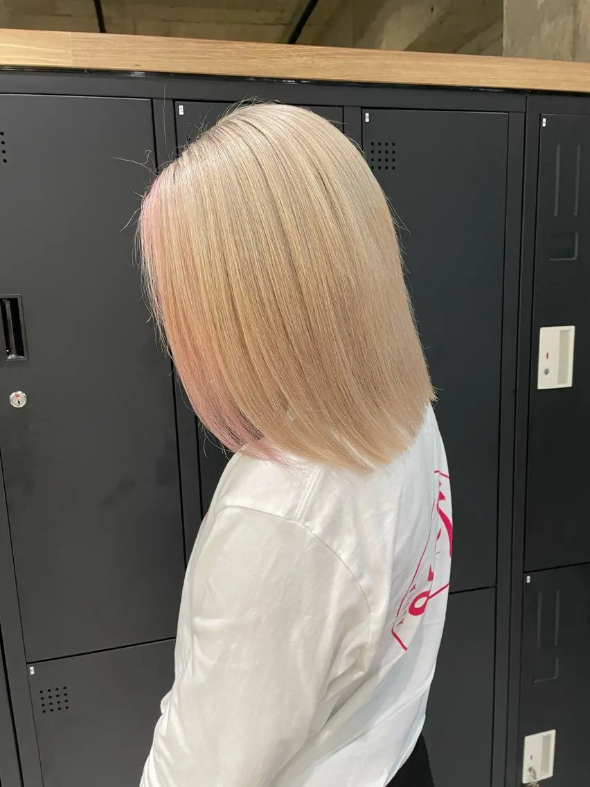 カラー ヘアカラー KAEDE🌺Wカ ラー/ホワイトカラーのヘアスタイル