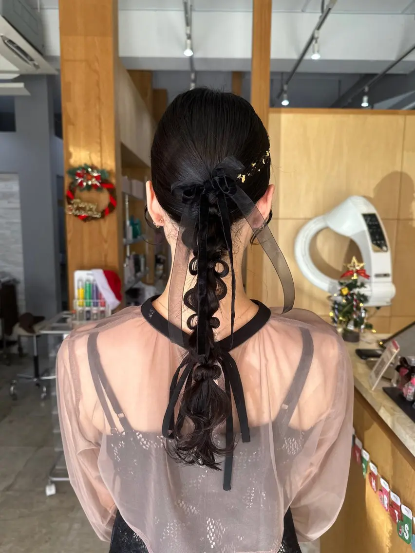 ミディアム ヘアセット miloc MOMOKAのヘアスタイル