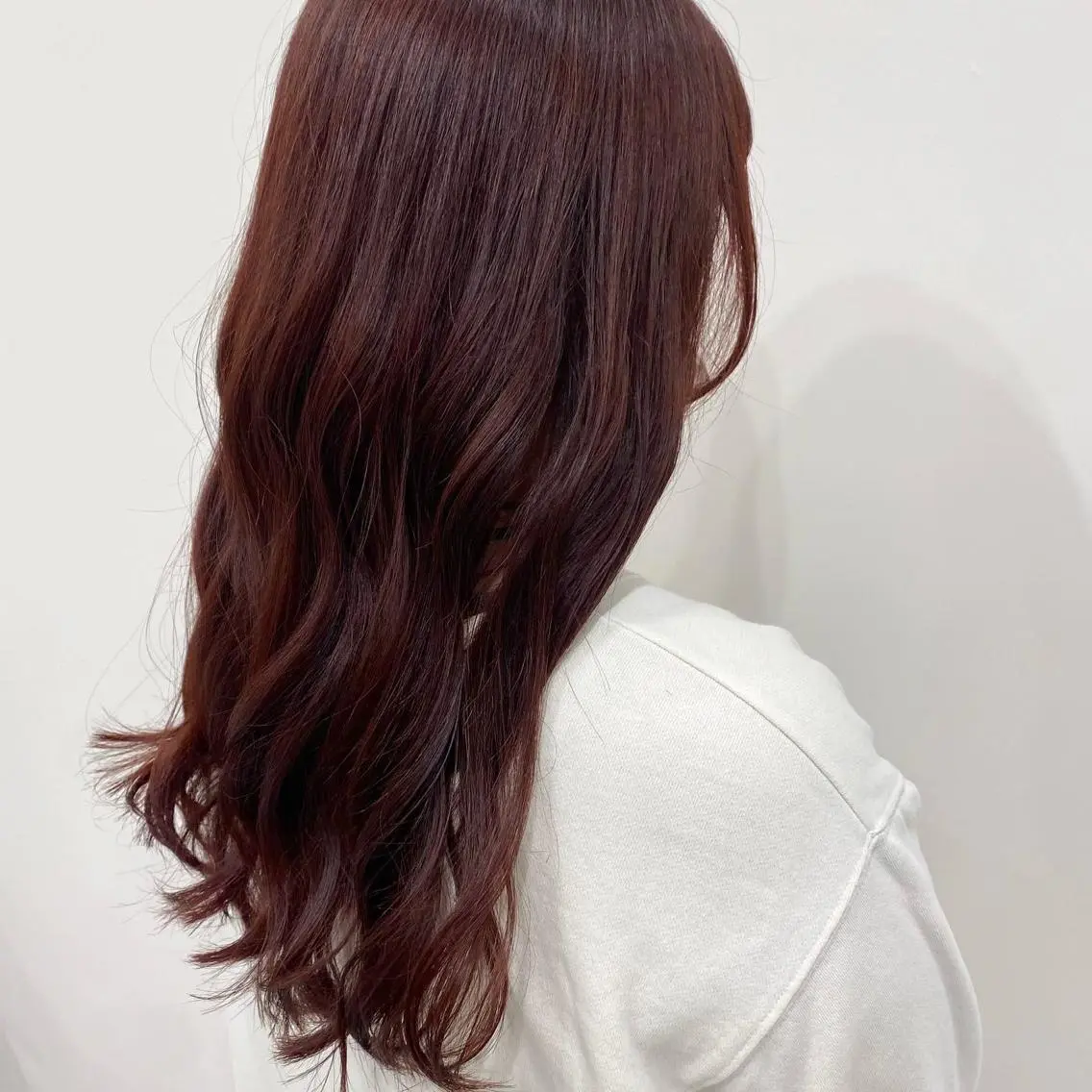 ロング カラー カット ヘアカラー トリートメント 肥後 有紗のヘアスタイル