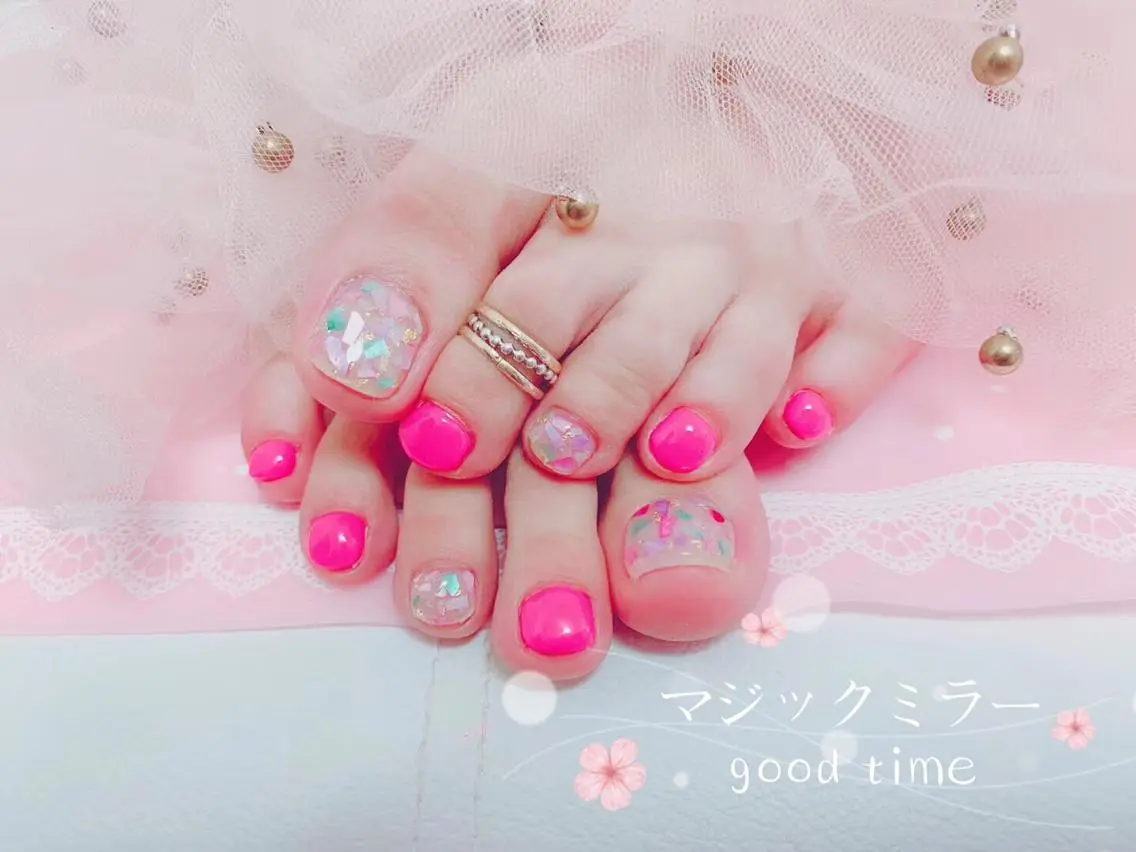 ネイル マジック ミラーのネイルデザイン