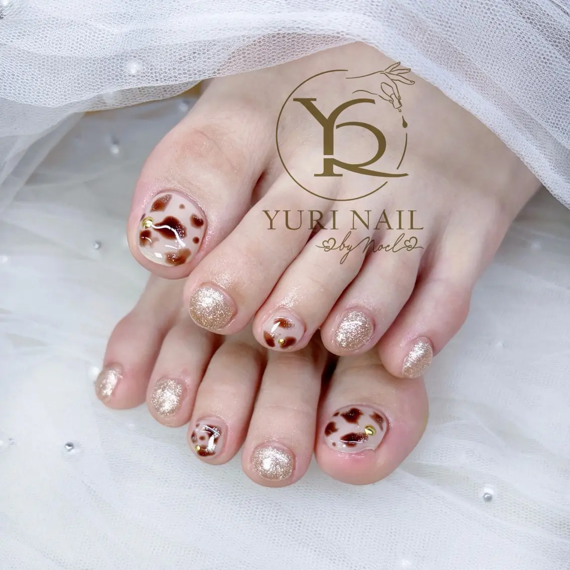 ネイル ハンドネイル フットネイル ハンドケア YURI Nail NARITAのネイルデザイン