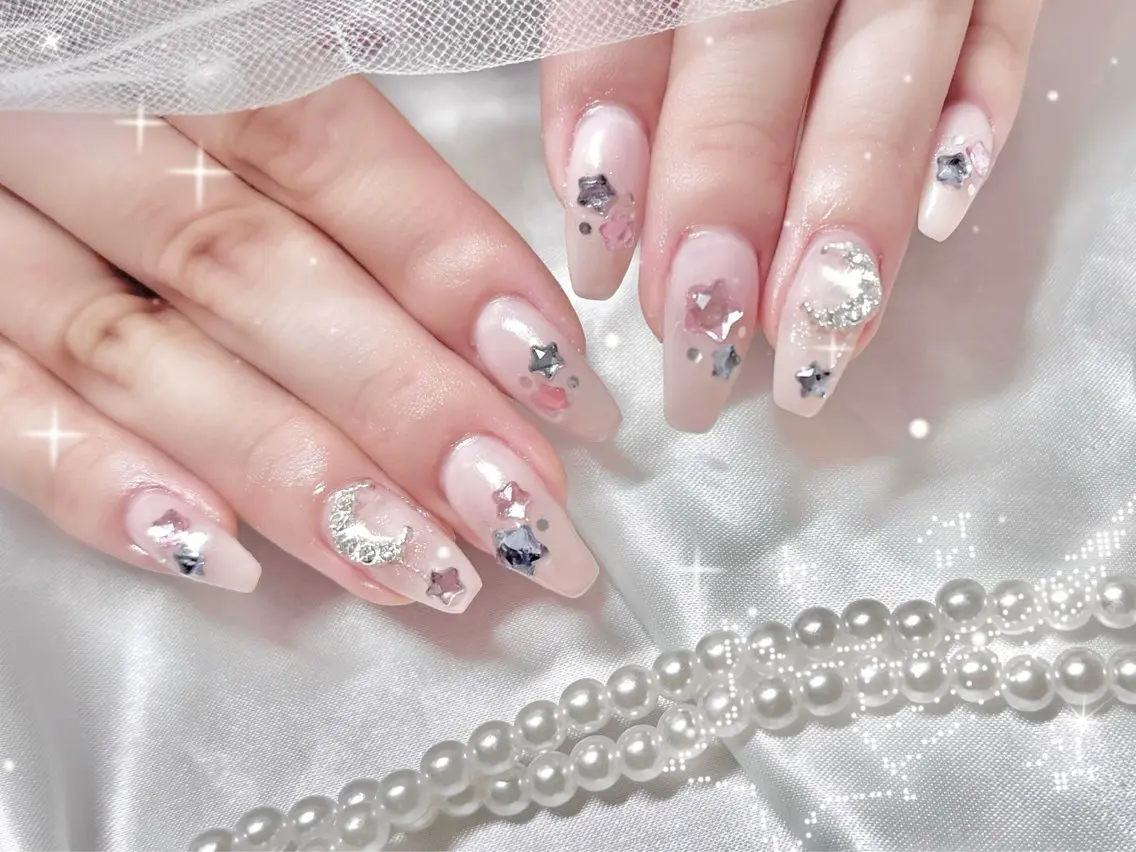 ネイル ハンドネイル ハンドケア 𝗝𝗨𝗥𝗜🎀 niconail三鷹のネイルデザイン