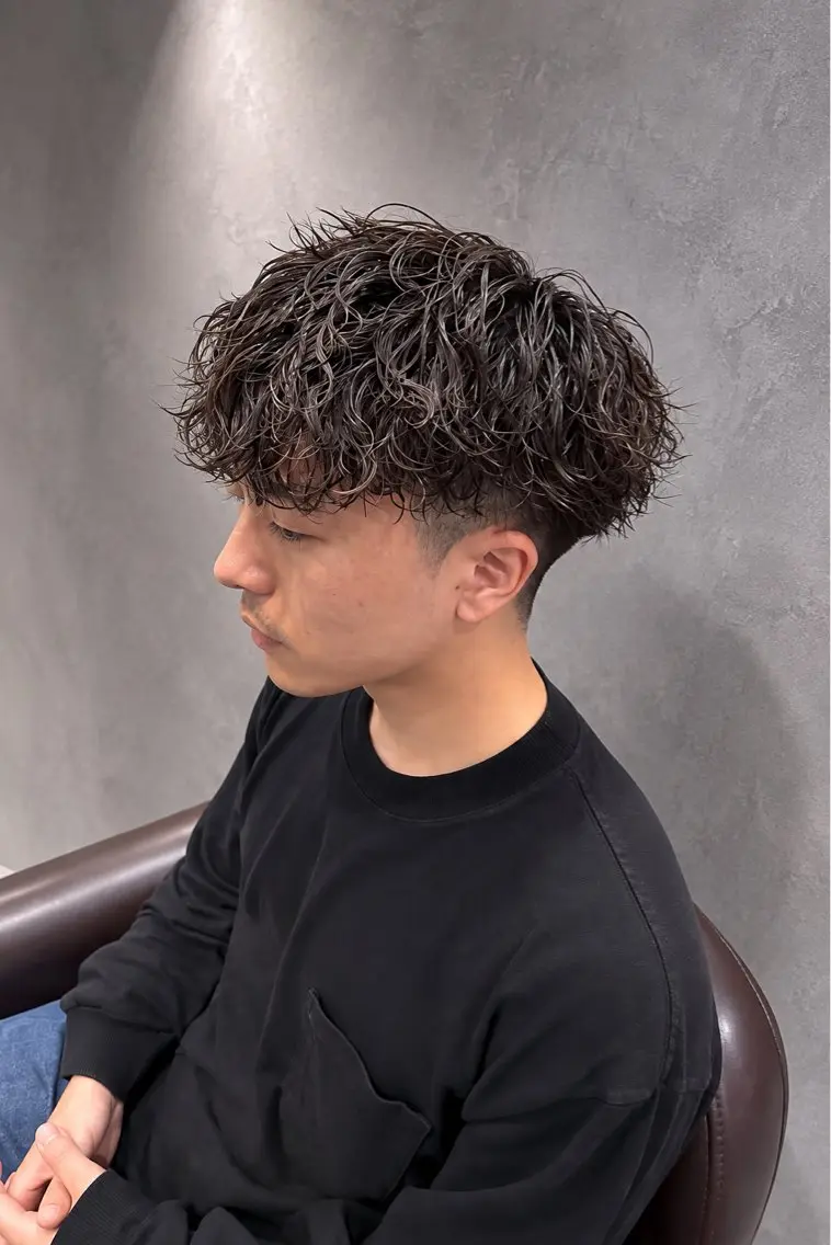 パーマ メンズ メンズパーマ カット パーマ ヘッドスパ 🔥メンズ特化シ ャドウ、URYU🔥のヘアスタイル