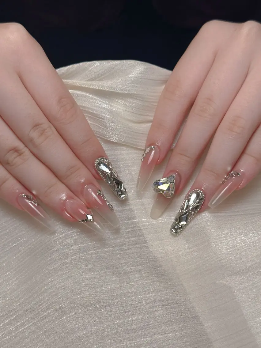 ネイル ネイル👑クイーンズ NailQueensのネイルデザイン