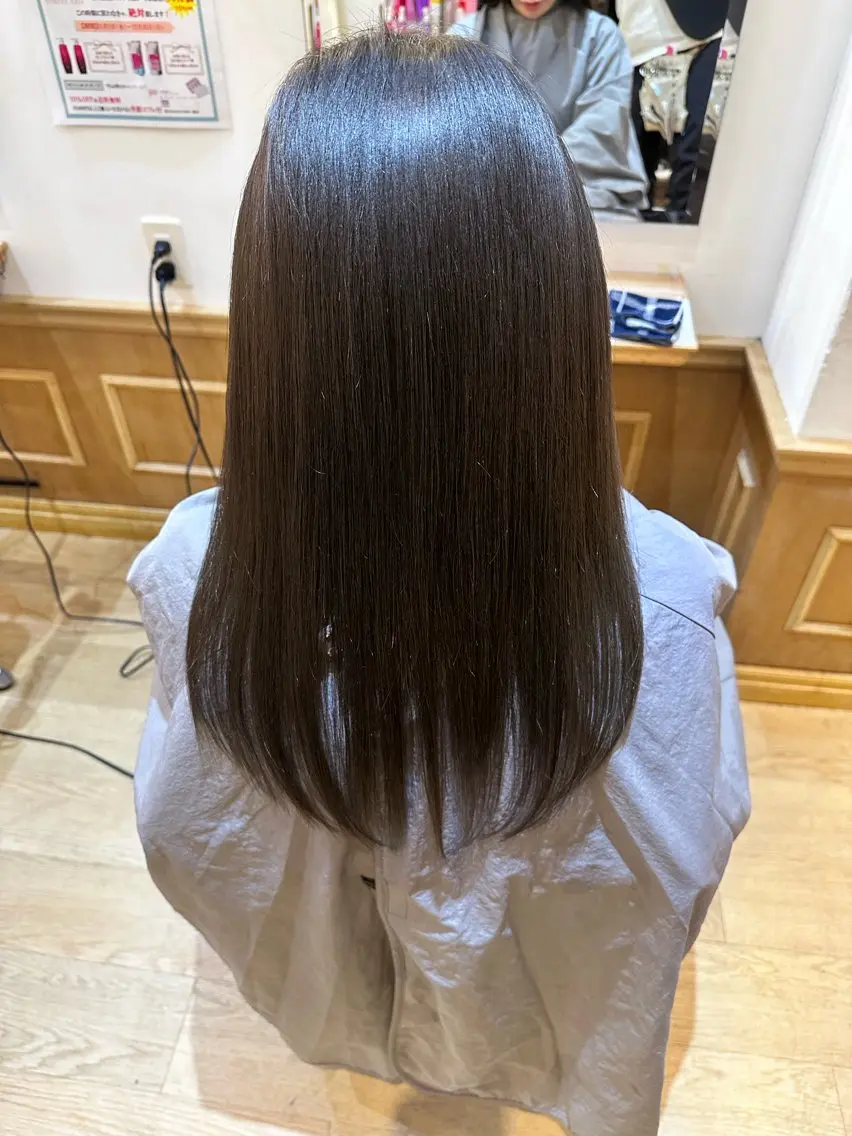 セミロング ヘアカラー トリートメント ✨シルクストレート✨ 美髪髪質改善Yukiのヘアスタイル