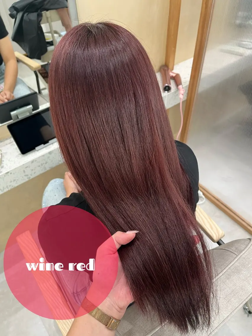 セミロング カラー ヘアアレンジ ダブルカラー レッドカラー 🥀暖色韓国ヘア💕 保科侑花のヘアスタイル