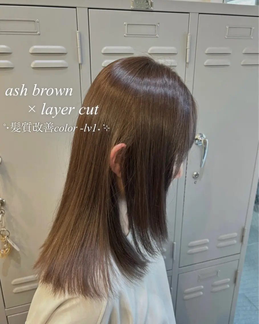 セミロング カラー アッシュ アッシュブラウン ブラウンカラー 透明感カラー オリーブカラー カット ヘアカラー トリートメント 透明感カラー🩰🤍 髪質改善🪄/伽音のヘアスタイル