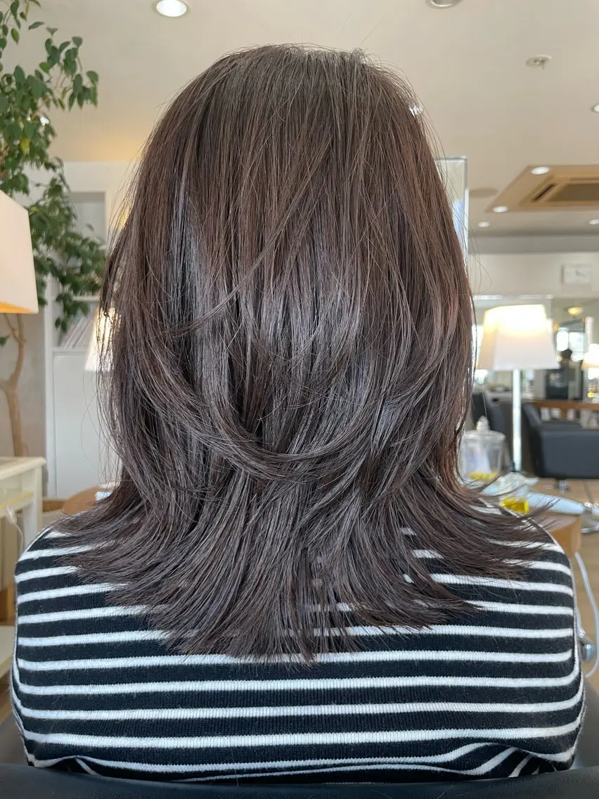 ミディアム カラー カット ヘアカラー トリートメント 小酒井 智洋のヘアスタイル