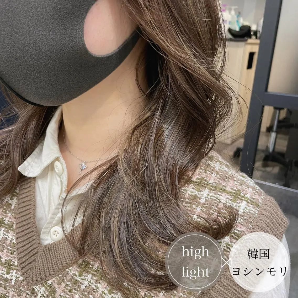 ミディアム カラー ブリーチ イヤリングカラー インナーカラー くせ毛 似合わせカット アンブレラカラー💫 フェイスフレーミングのヘアスタイル