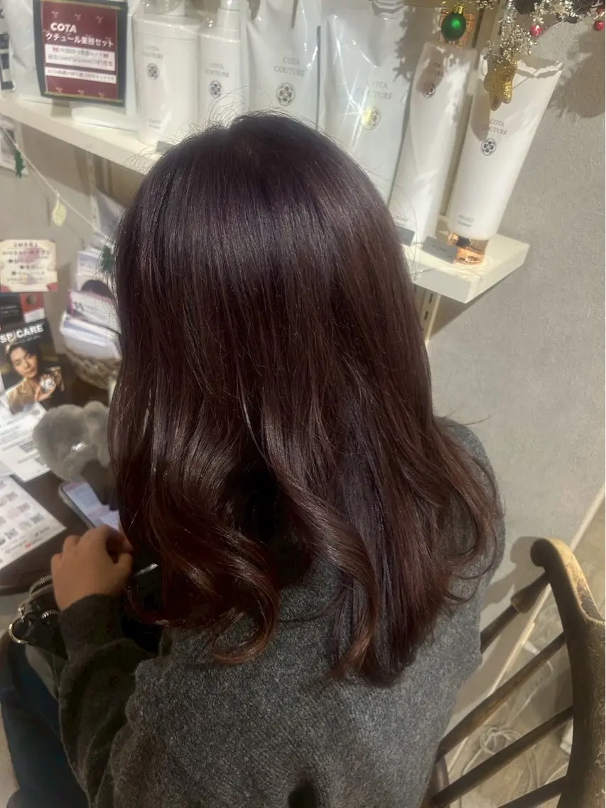 セミロング レッドブラウン ヘアカラー Flower🌼藤田 陽華のヘアスタイル