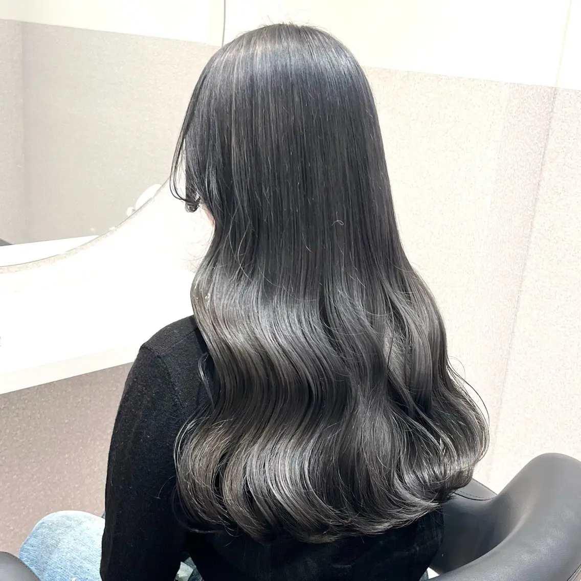 ロング カラー ヘアカラー 🩵ブリーチカラー MIORI🩵のヘアスタイル