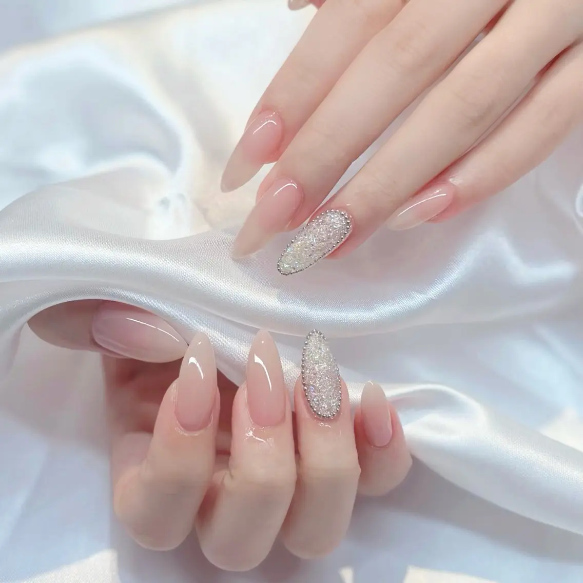 ネイル キラキラネイル シンプルネイル ワンホンネイル ハンドネイル Keli Nail 難波のネイルデザイン