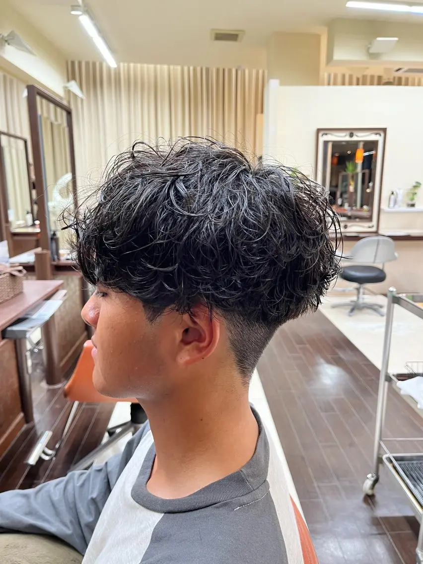 ショート パーマ メンズ メンズパーマ 🧊メンズ特化🧊 高木航希のヘアスタイル