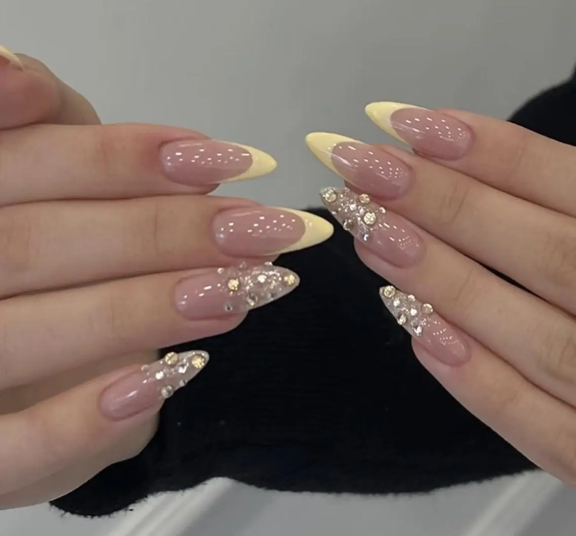 ネイル ハンドネイル ハンドケア 🍑 momo_nailのネイルデザイン