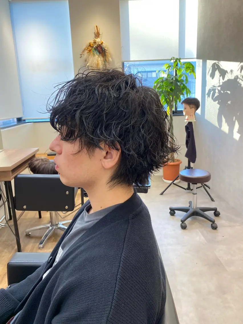 パーマ メンズ 波巻きパーマ メンズウルフカット ウルフカット カット パーマ BLEACHi高崎店 /湯浅泳作のヘアスタイル