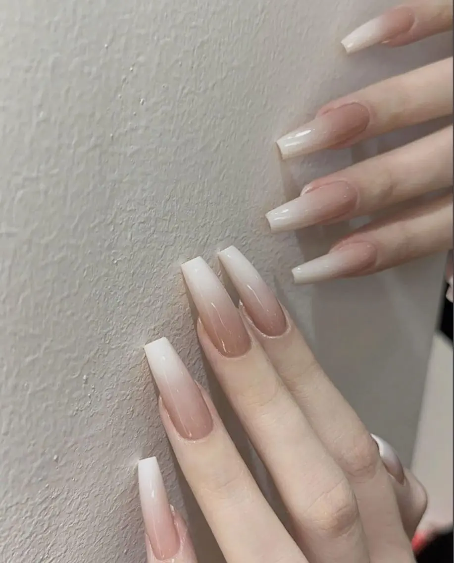 練習モデル⭐HAND or FOOT★ハンドorフット✨自爪💕人気なベイビーブーマーの写真
