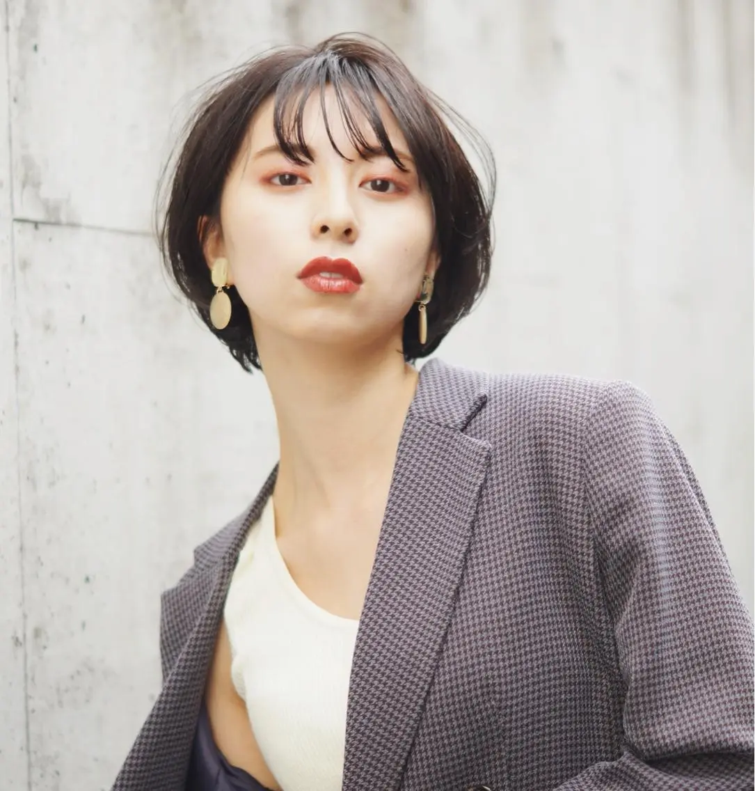 ショート アッシュ 外国人風カラー ハイライト 髪質改善 韓国風ヘア Lino by hoNuaのヘアスタイル