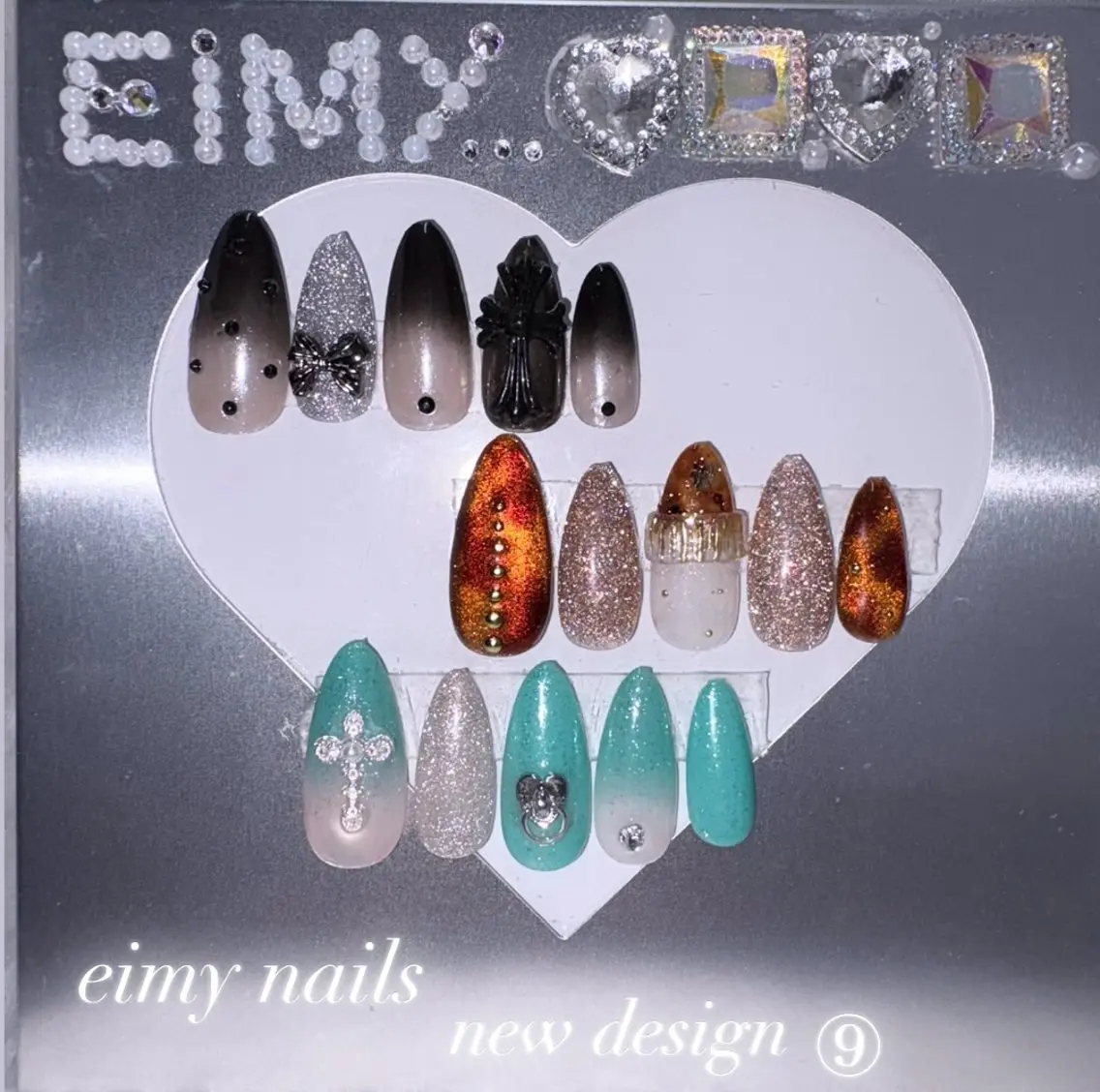 ネイル べっ甲ネイル グラデーション グリーン ストーンネイル ハンドネイル eimy nails♡のネイルデザイン