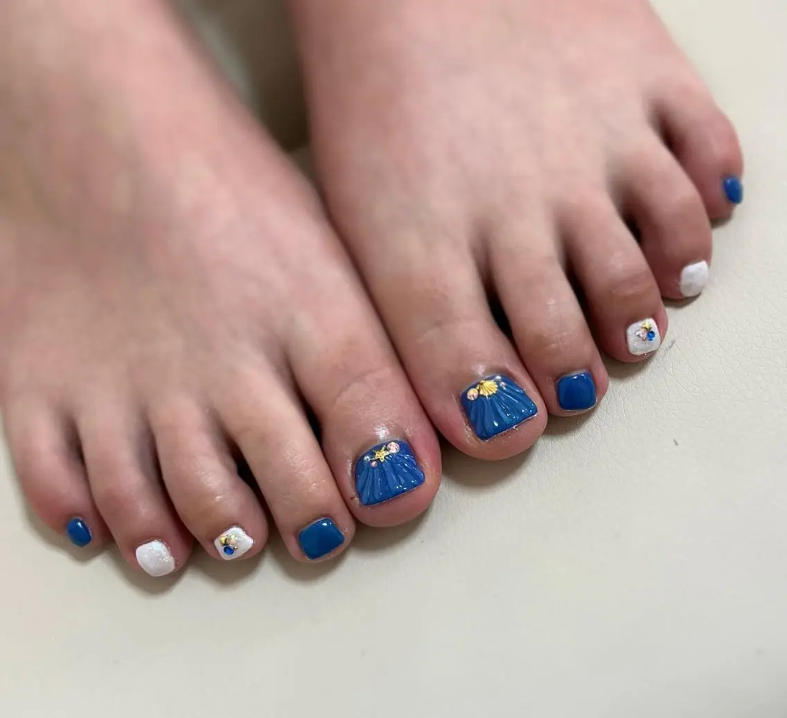 ネイル フットネイル nail M&Tのネイルデザイン