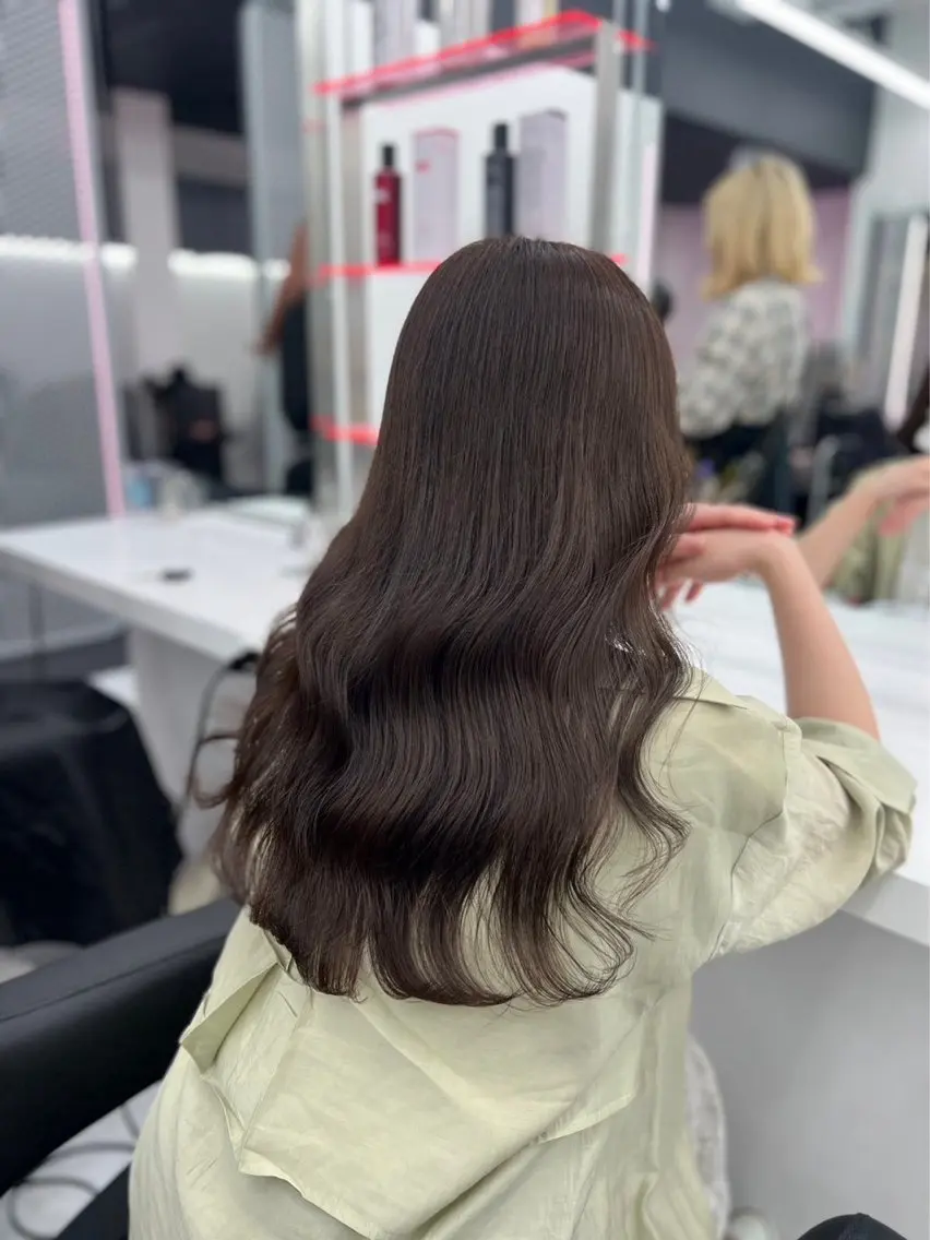 セミロング カラー 💖似合わせカラー レイヤー💖縮毛矯正のヘアスタイル