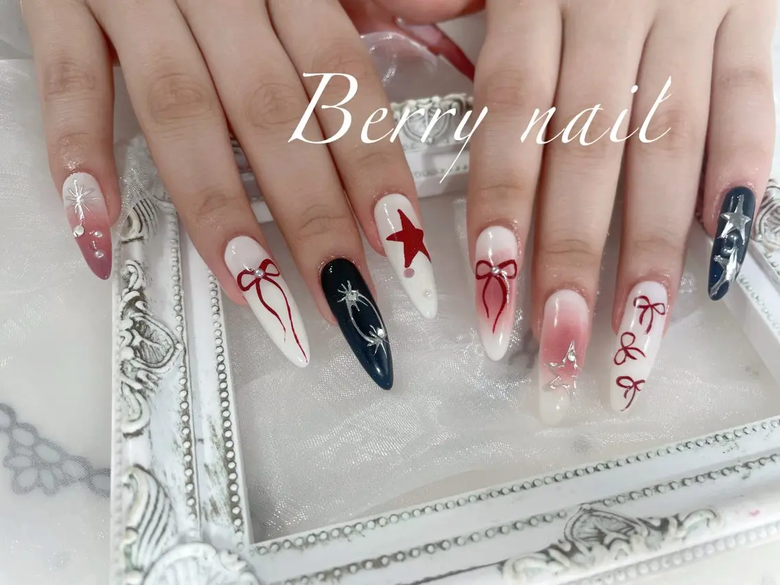 ネイル オーロラネイル チークネイル フレンチネイル ハート 韓国ネイル ハンドネイル berry nail jrネイリストのネイルデザイン