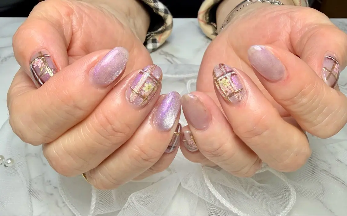 ネイル アートネイル チークネイル フラッシュネイル フラッシュマグ フレンチネイル Mai’s nailのネイルデザイン