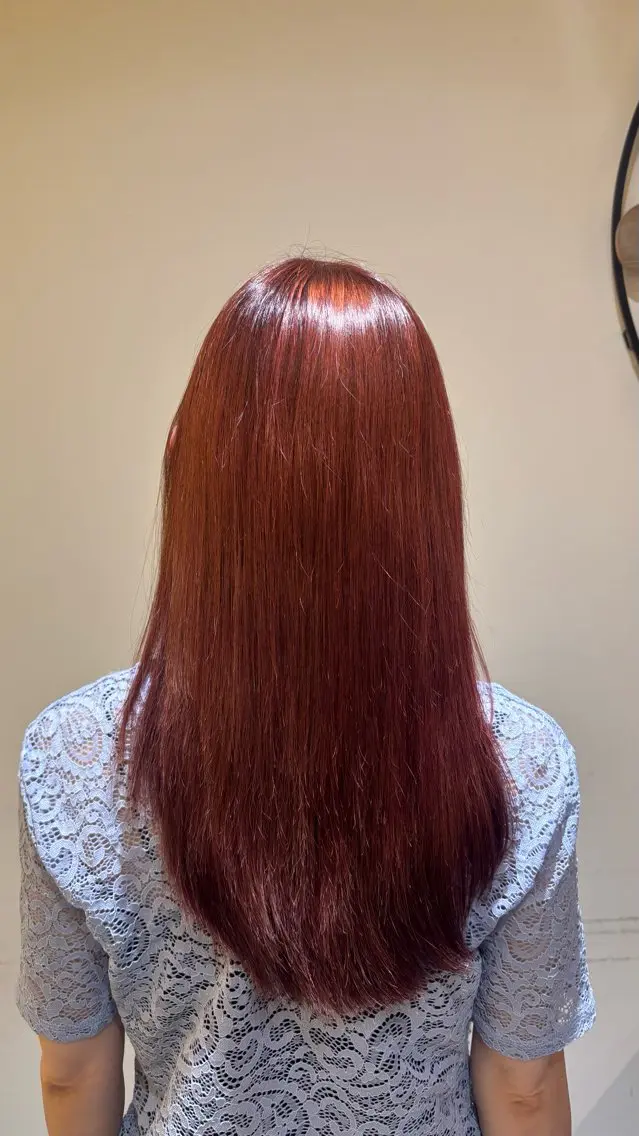 カラー 岩﨑 心那のヘアスタイル