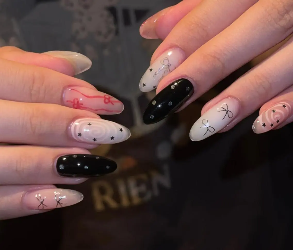 ネイル ハンドネイル 🎀 NaNa_nailのネイルデザイン