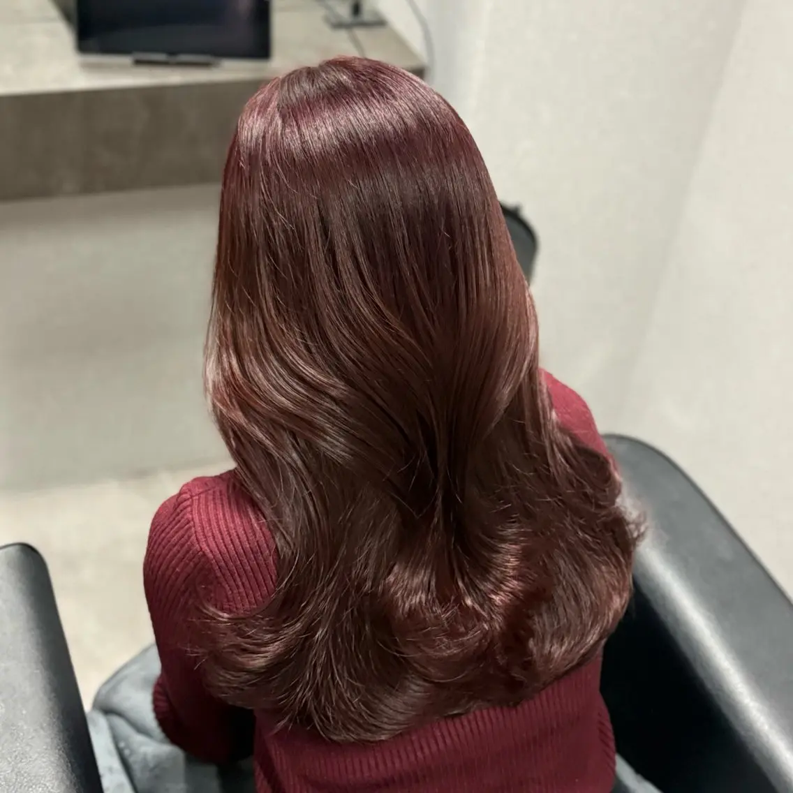 ロング カラー 黒髪 透明感カラー グレージュ オリーブカラー 髪質改善 ヘアカラー トリートメント 髪質改善Ⅰ透明感 艶カラーⅠたつやのヘアスタイル