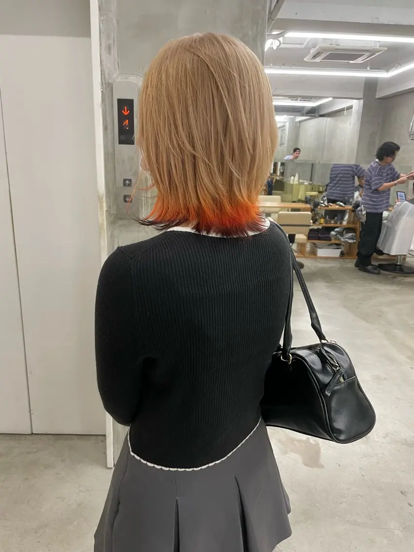 ミディアム カラー ミディアムパーマ バレイヤージュ ブリーチ ケアブリーチ デザインカラー スパイラルパーマ 🌐hina⭐️のヘアスタイル