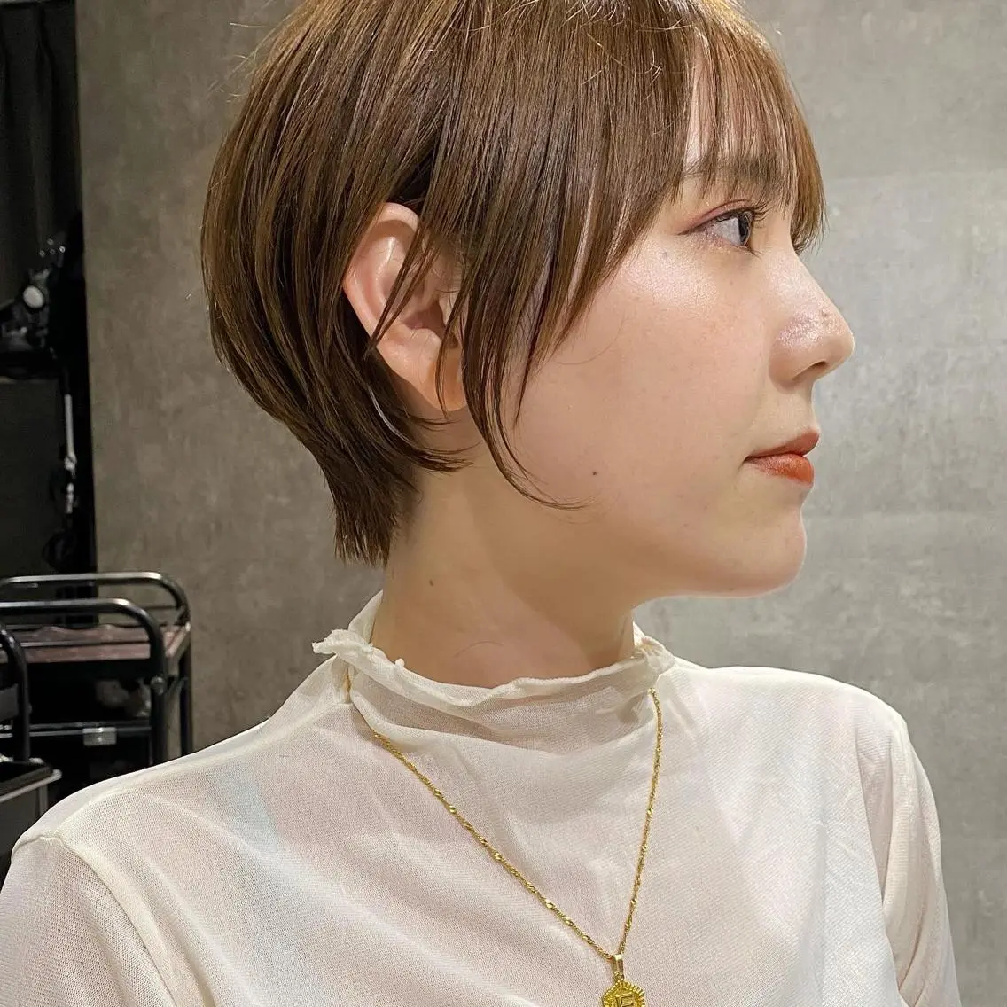 ショート カラー カット ヘアカラー 女性が憧れる ショート/角田愛和のヘアスタイル