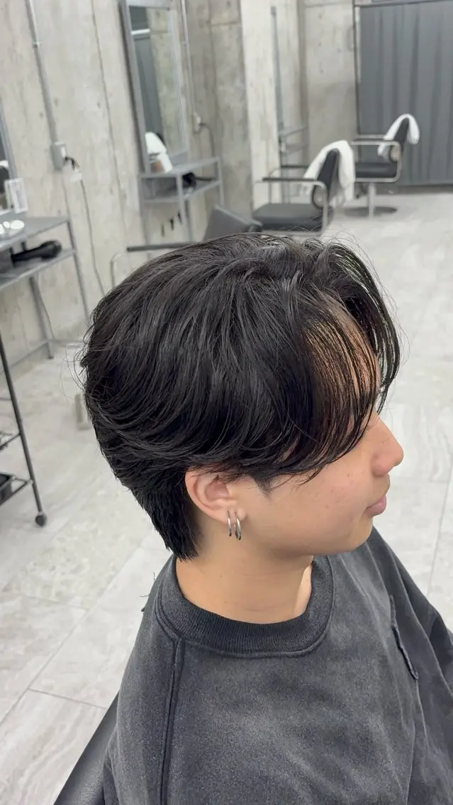 パーマ 吉名 和士のヘアスタイル