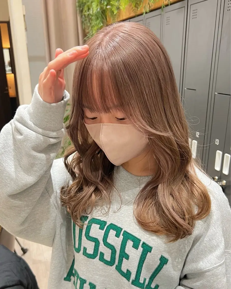 ミディアム ヘアカラー トリートメント ハイトーン/透明感 カラー🍒SHIONのヘアスタイル