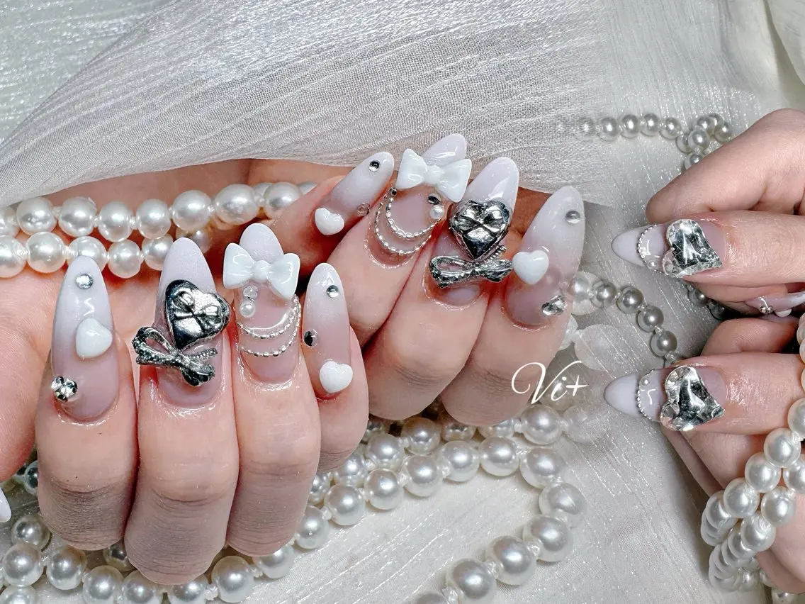 ネイル ハンドネイル ✨Nailsalon Vi+✨のネイルデザイン
