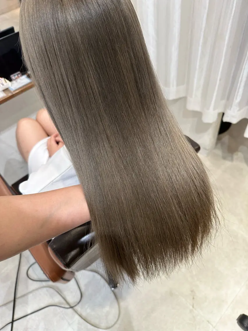 セミロング 🍊髪質改善🍊縮毛 矯正🍊濱野紗奈🍊のヘアスタイル
