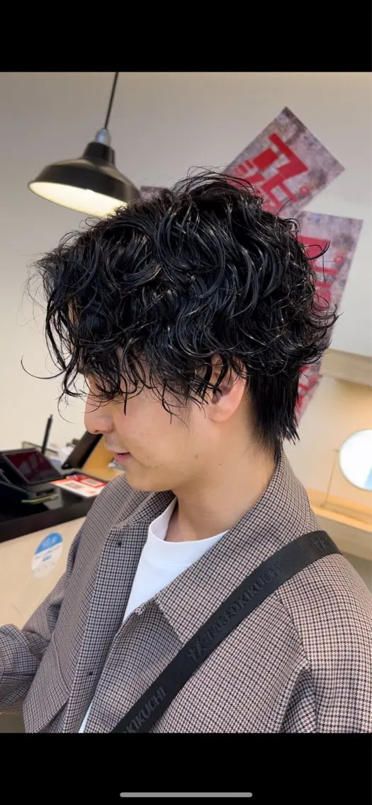 ショート 🇺🇸サーフカール 🇺🇸ケンシロウのヘアスタイル