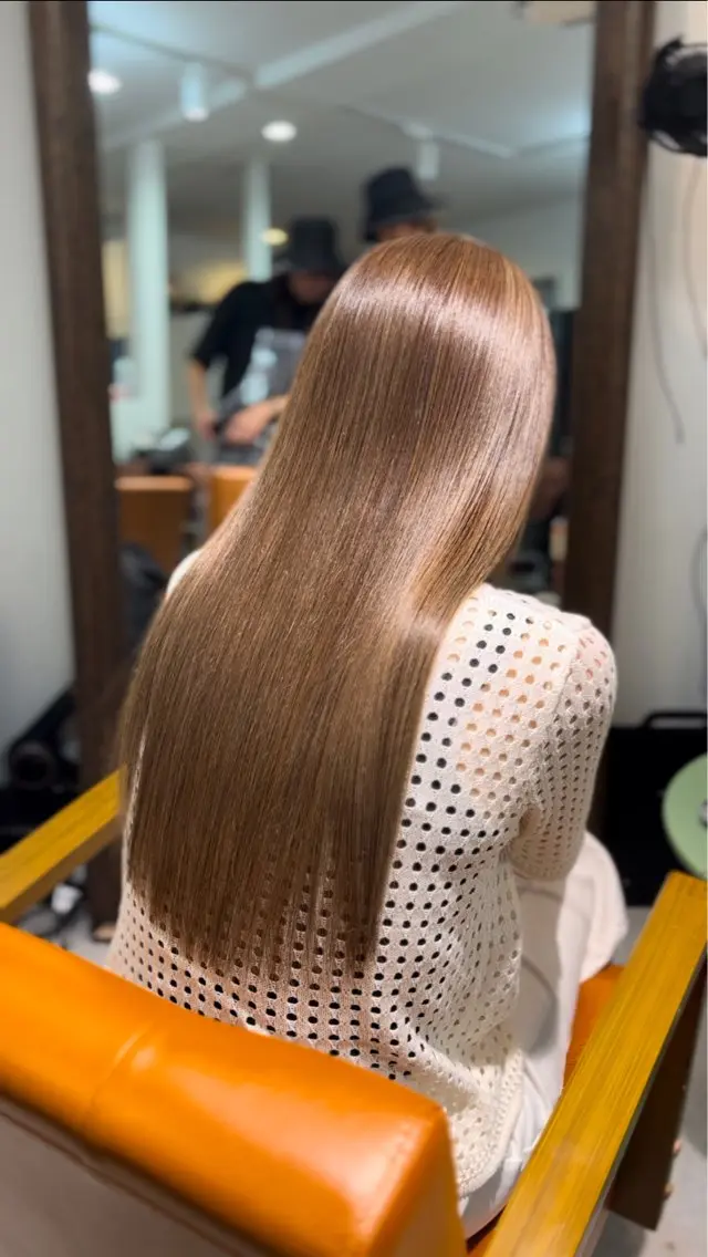 ロング カラー ベージュカラー ブリーチ デザインカラー ダブルカラー ハイトーンカラー 💖艶ハイトーン髪質 改善💖ケンシンのヘアスタイル