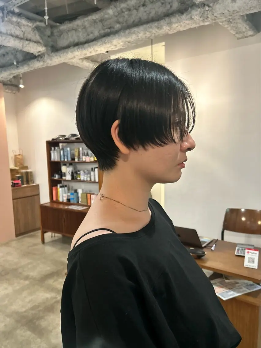平日20時​〜​のみ　レディースショートカットの写真
