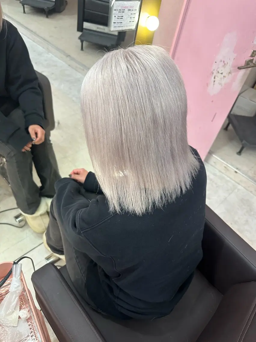 ミディアム カラー カット ヘアカラー トリートメント 🦋色落ちまで綺麗に 🦋KOKIのヘアスタイル