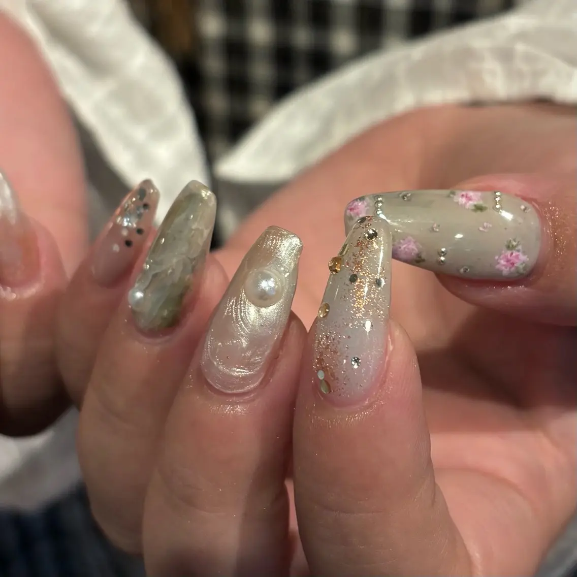 ネイル レース ニュアンスネイル ハンドネイル Bianca名駅店 安田のネイルデザイン